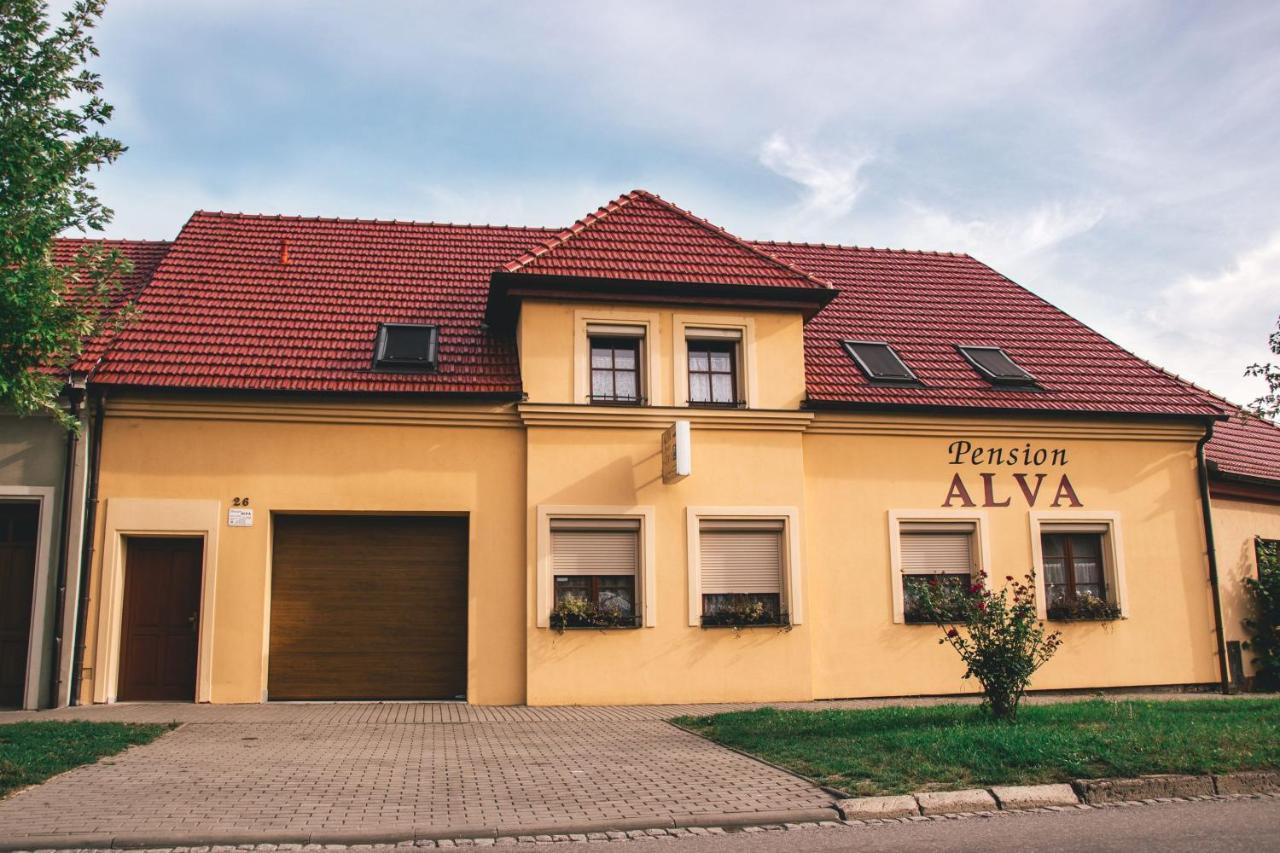 Alva Pension 1 Mikulov Kültér fotó
